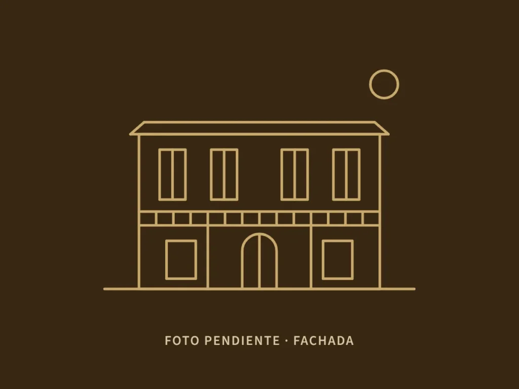 Fachada del Hotel Mediterráneo